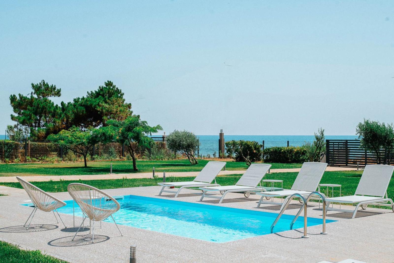 Villa Odyssea Dikella Luaran gambar